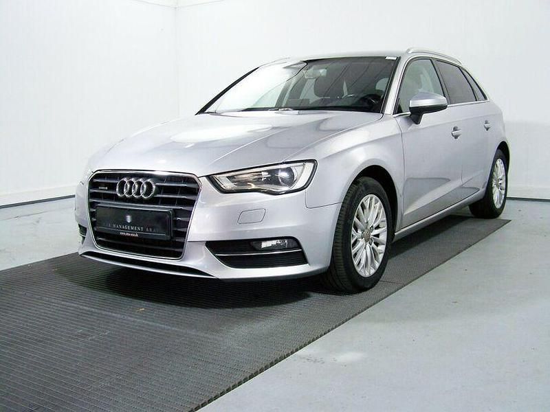 Gebraucht Audi A3 Premium 190 PS (139 kW) 2016 Andere Limousine