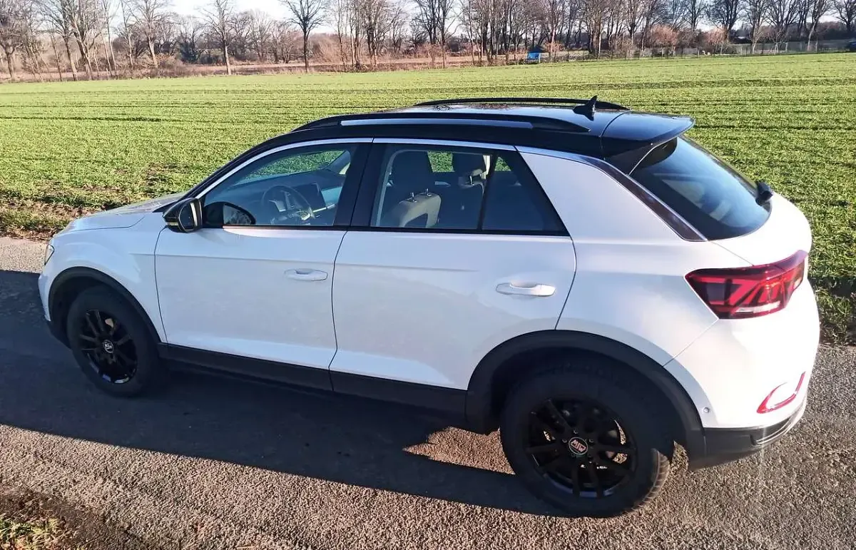 Gebraucht VW T-Roc Life 150 PS (110 kW) 2022 Weiß SUV