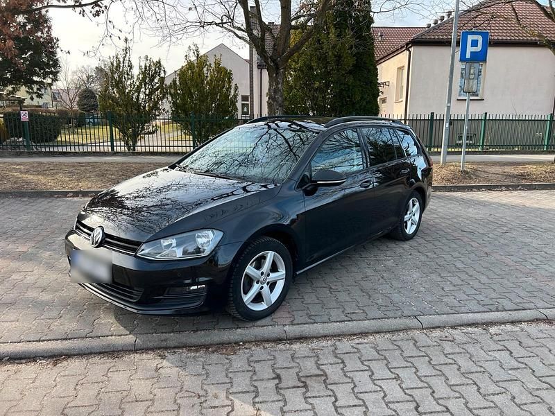 Gebraucht VW Golf VII 110 PS (80 kW) 2014 Schwarz Kombi