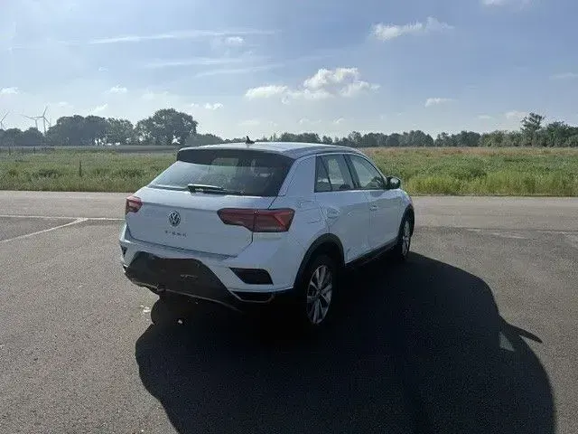 Gebraucht VW T-Roc 150 PS (110 kW) 2020 Weiß SUV