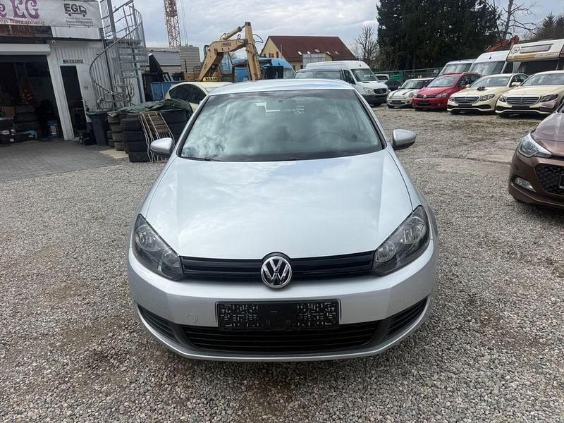 Gebraucht VW Golf VI Trendline 80 PS (58 kW) 2009 Silber Kleinwagen