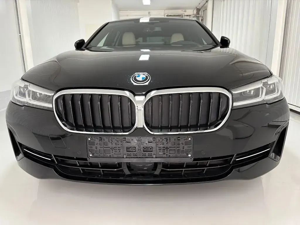 Gebraucht BMW 540 Performance 333 PS (244 kW) 2022 Schwarz ii Kombi