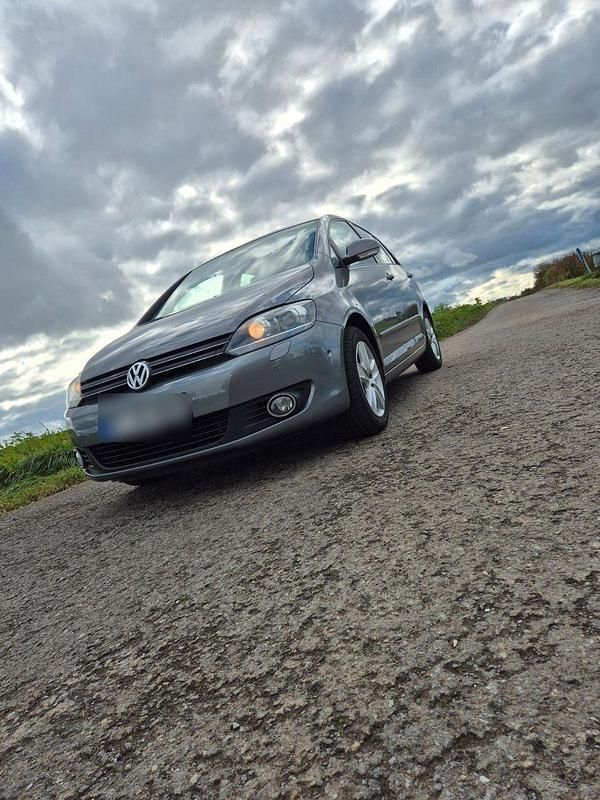 Gebraucht VW Golf Plus Cross Comfortline 122 PS (89 kW) 2010 Grau Van / Kleinbus