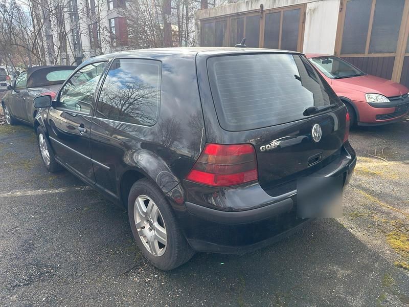 Gebraucht VW Golf IV 75 PS (55 kW) 2003 Schwarz Limousine