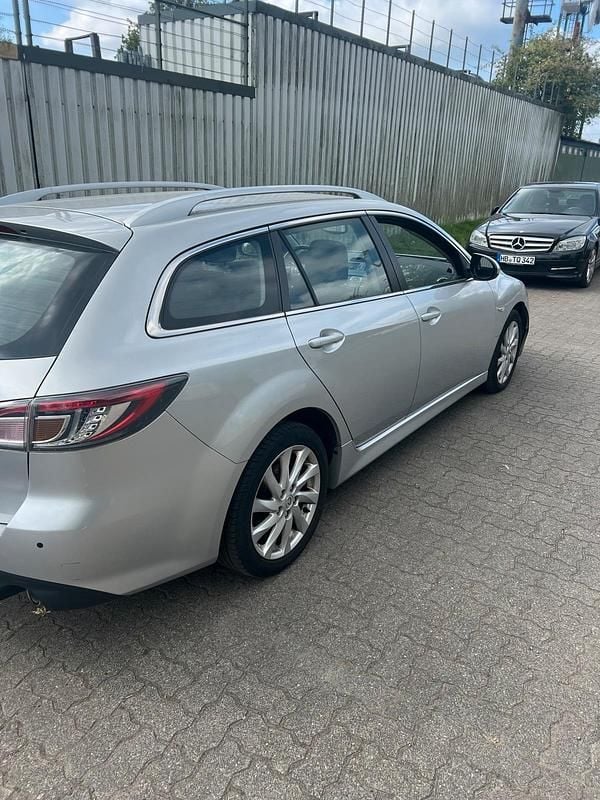 Silber Gebraucht 2012 Mazda 6 Kombi | 2.290 € (Superpreis) - Bild 1/4