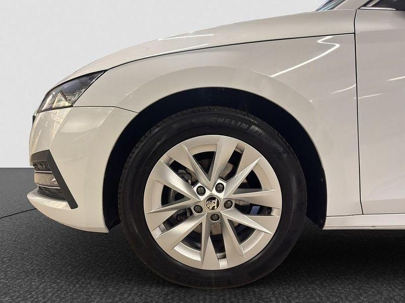 Gebraucht Skoda Octavia Style 150 PS (110 kW) 2022 Weiß Kombi