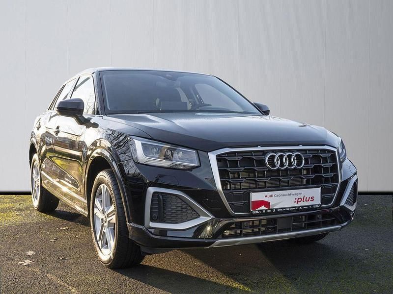 Gebraucht Audi Q2 Advanced Plus 116 PS (85 kW) 2025 Mythosschwarz metallic SUV