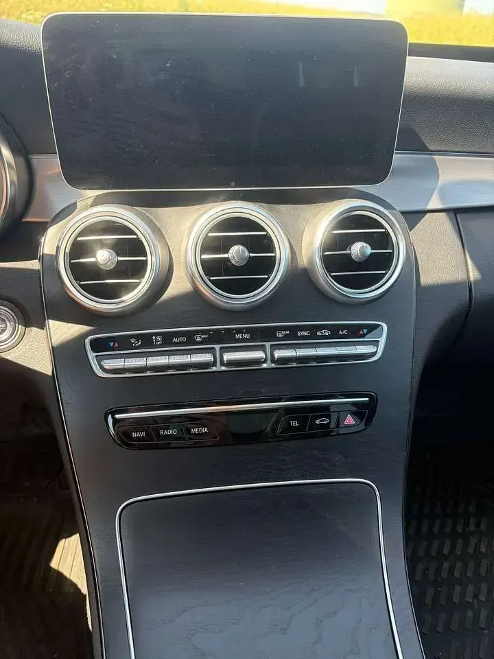 Gebraucht Mercedes C200 Avantgarde 184 PS (135 kW) 2018 Kombi