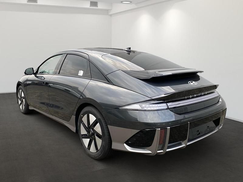 Gebraucht Hyundai Ioniq 6 Techniq 167 kW (228 PS) 2024 Grau metallic Limousine
