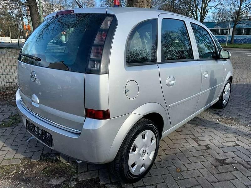 Gebraucht Opel Meriva Selection 90 PS (66 kW) 2008 Van / Kleinbus
