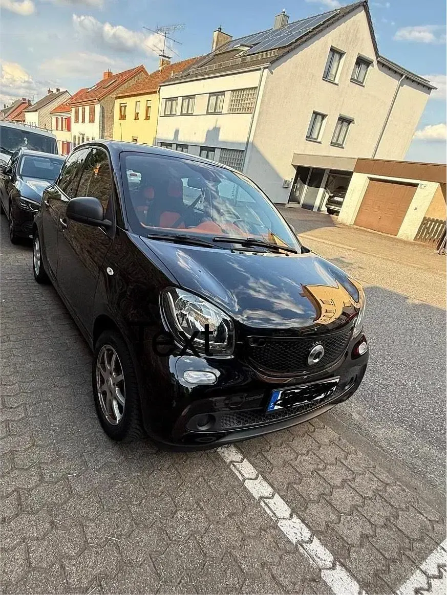 Gebraucht Smart ForFour 71 PS (52 kW) 2016 Schwarz Kleinwagen