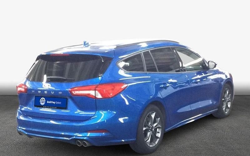 Gebraucht Ford Focus ST-Line 182 PS (133 kW) 2021 Blau Kombi