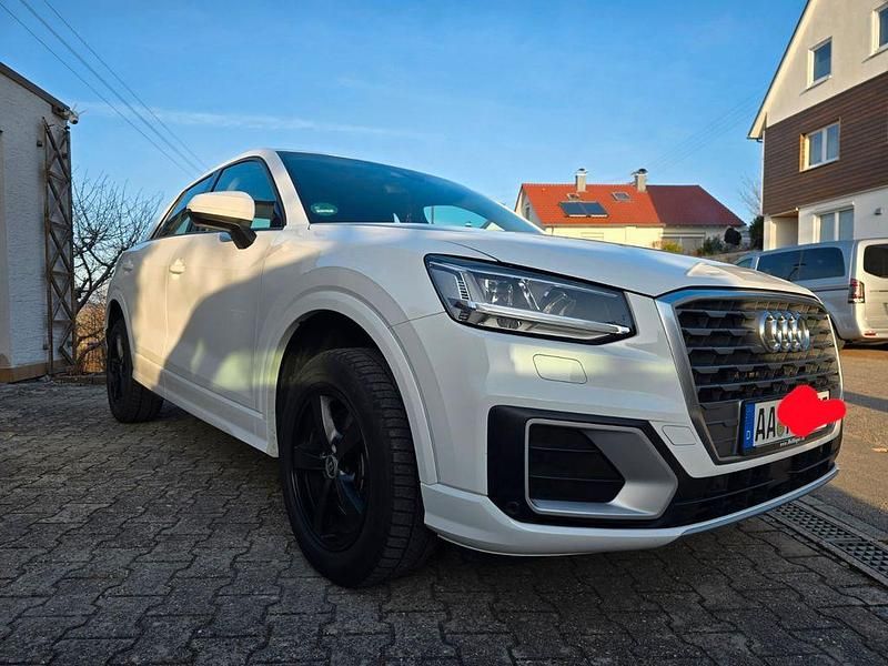 Gebraucht Audi Q2 Sport 116 PS (85 kW) 2017 Weiß SUV