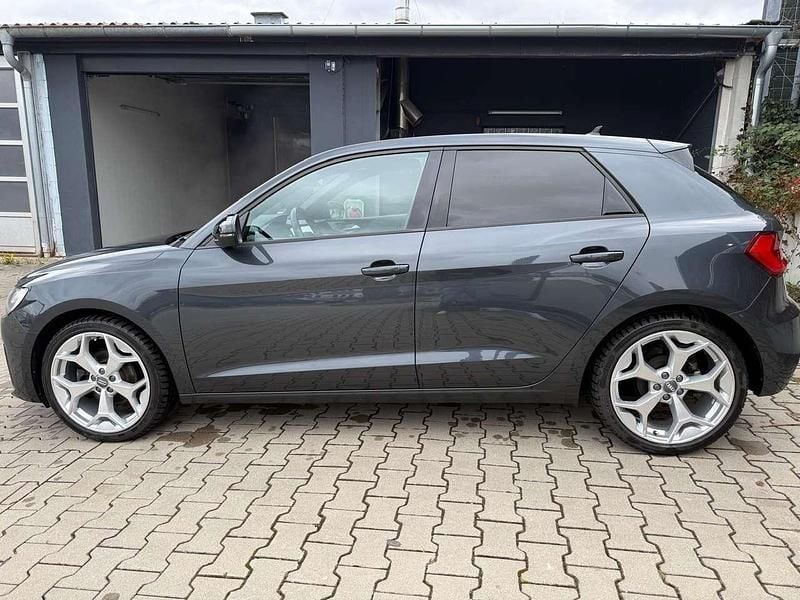Gebraucht Audi A1 Sportback Advanced 150 PS (110 kW) 2020 Grau Kleinwagen
