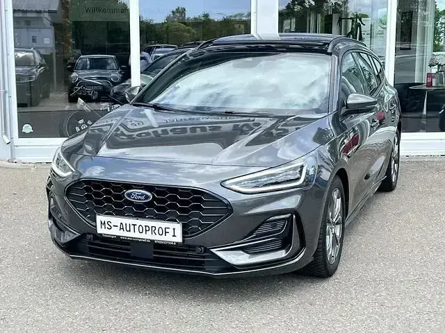 Gebraucht Ford Focus ST-Line X 155 PS (114 kW) 2024 Grau Limousine