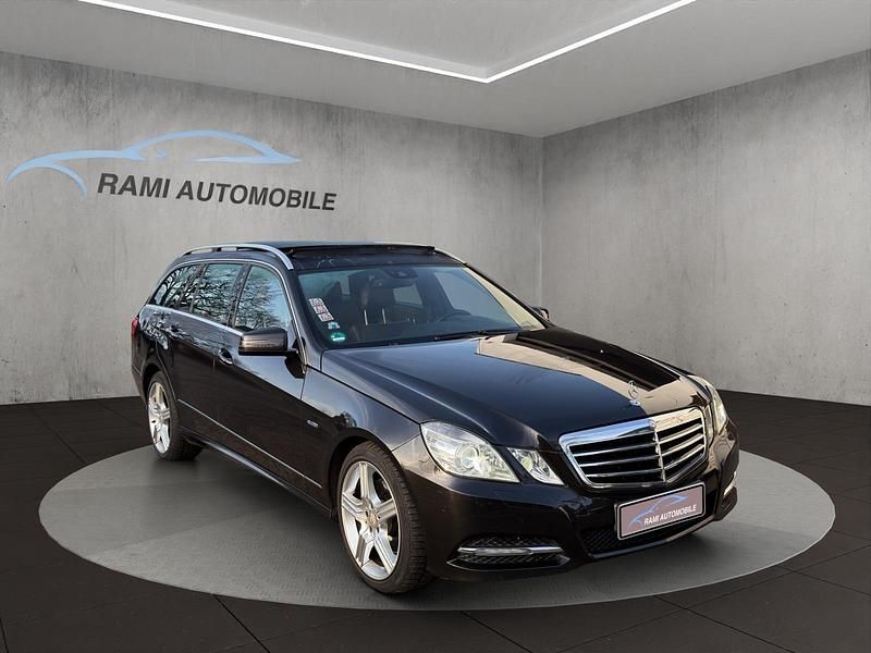 Gebraucht Mercedes E350 265 PS (194 kW) 2012 Schwarz Kombi