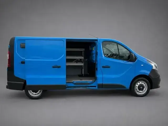 Occasion Renault Trafic Komfort 95 ch (69 kW) 2019 Bleue Monospace