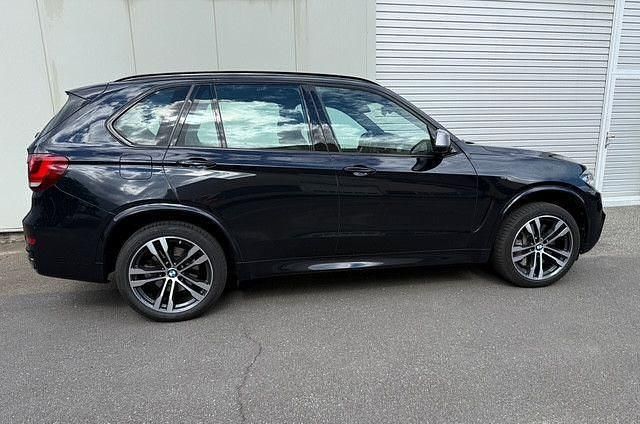 Gebraucht BMW X5 M50 Performance 381 PS (280 kW) 2016 Schwarz SUV