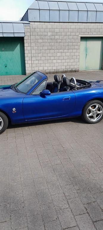 Gebraucht Mazda MX5 140 PS (102 kW) 1999 Blau Cabrio