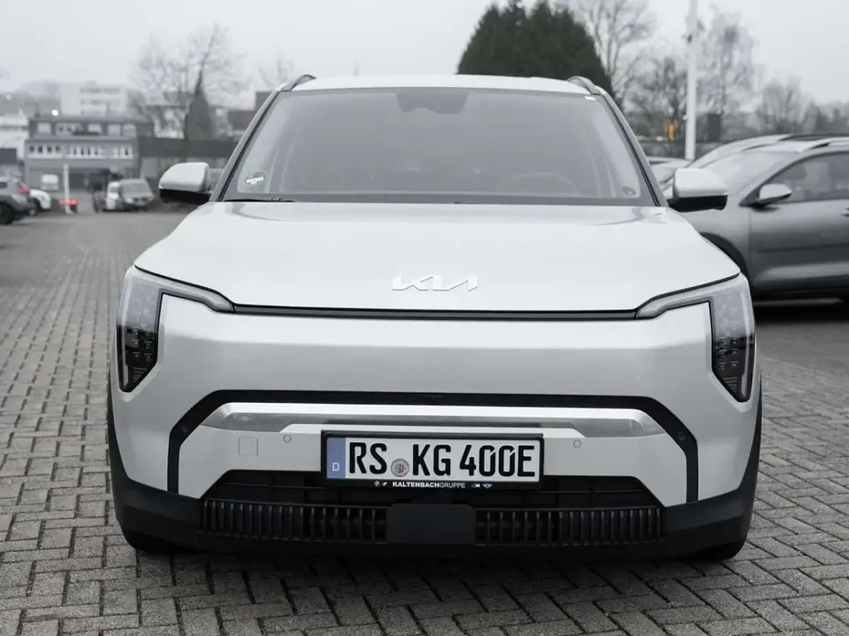 Gebraucht Kia EV3 Earth 150 kW (204 PS) 2026 Ivory silver SUV