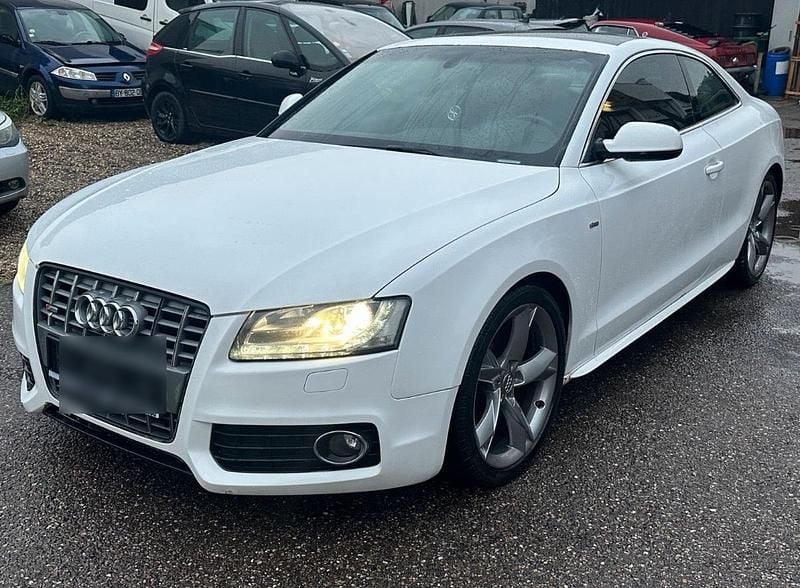 Weiß Gebraucht 2009 Audi A5 S-Line Coupé | 4.200 € (Superpreis) - Bild 1/4