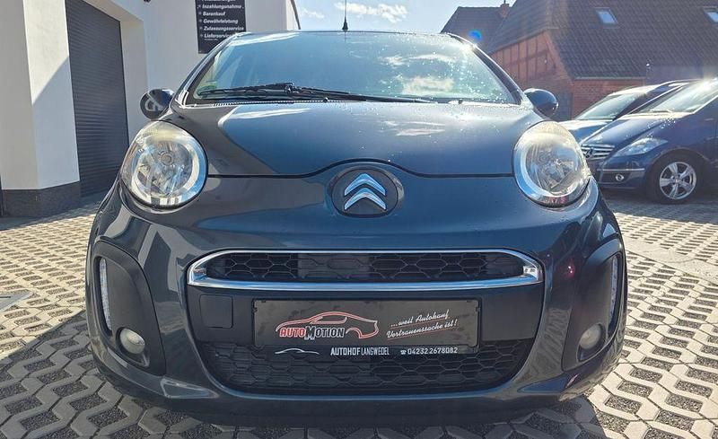 Gris carlinite Gebraucht 2013 Citroën C1 SELECTION Kleinwagen | 3.690 € (Fairer Preis) - Bild 1/4