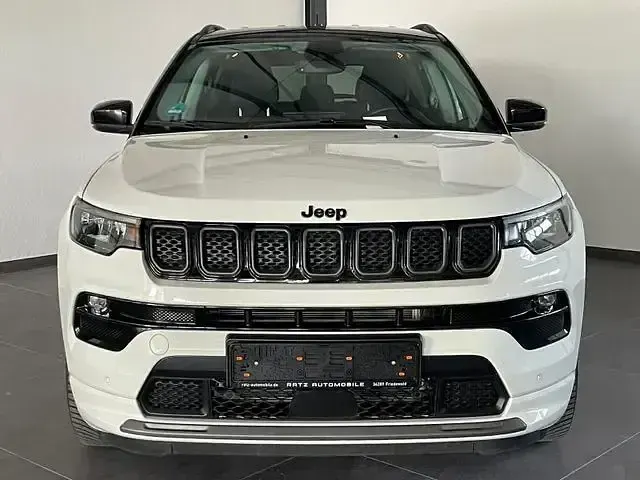 Gebraucht Jeep Compass 241 PS (177 kW) 2022 Weiß SUV
