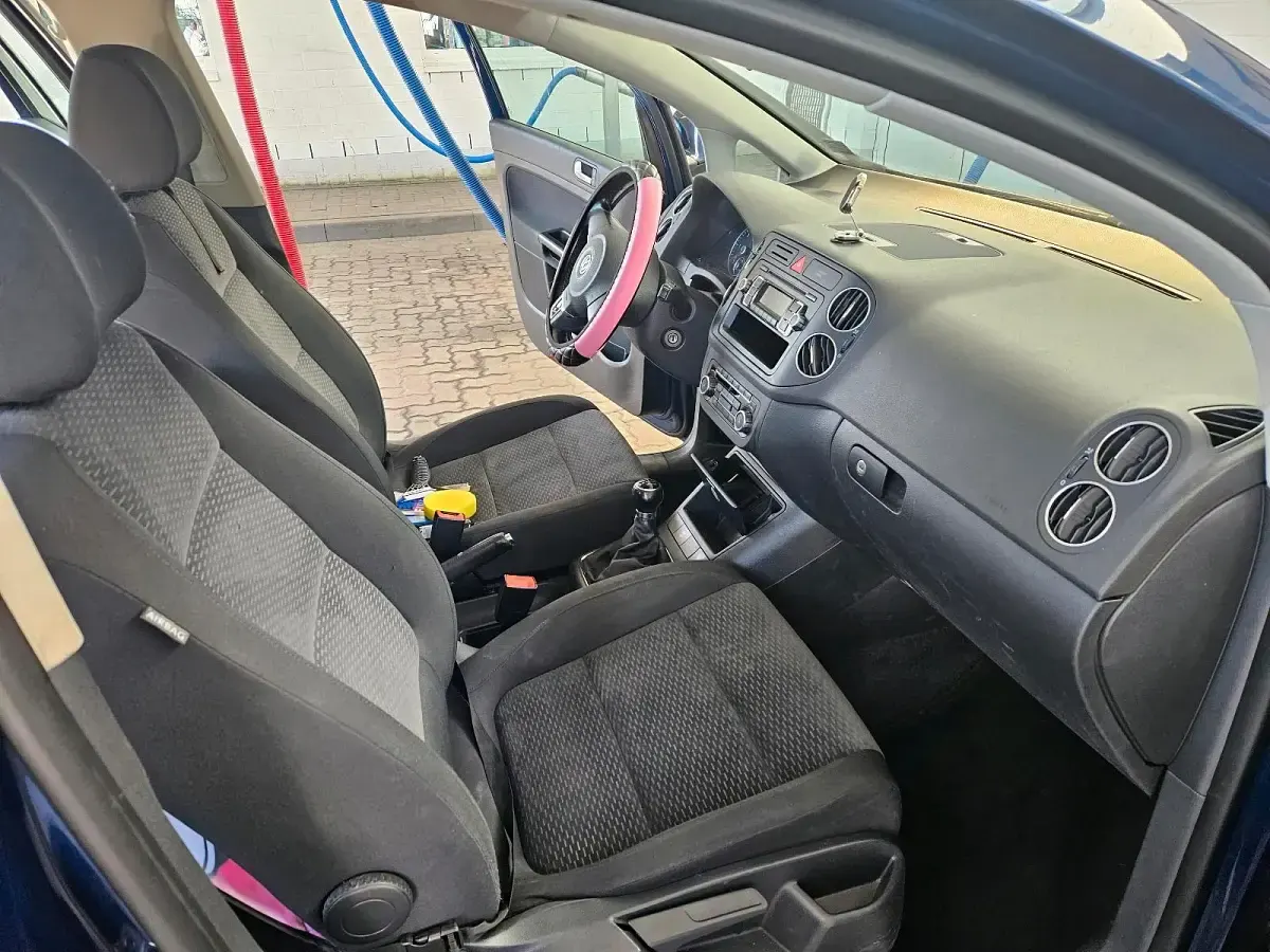 Gebraucht VW Golf Plus Cross 110 PS (80 kW) 2009 Blau Van / Kleinbus