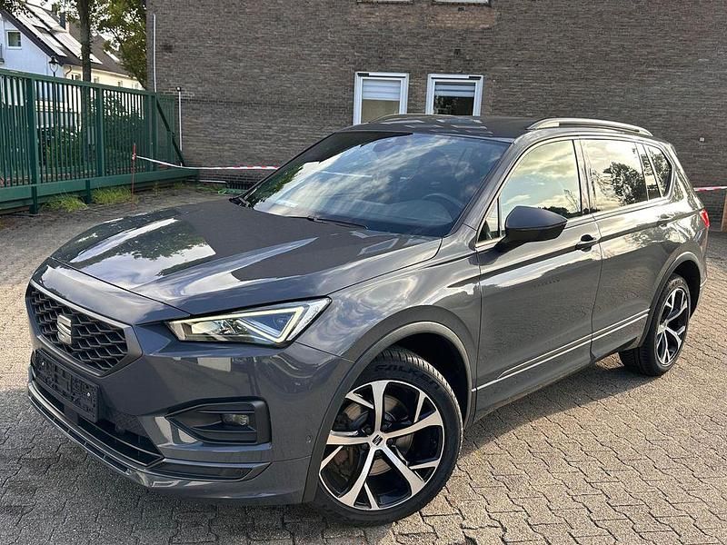 Grau Gebraucht 2021 Seat Tarraco 4Drive SUV | 28.900 € (Fairer Preis) - Bild 1/4