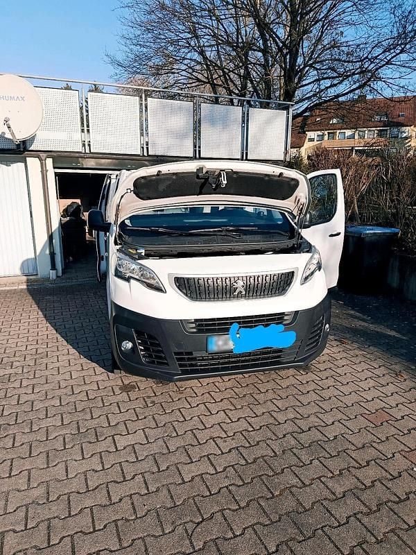 Gebraucht Peugeot Expert 116 PS (85 kW) 2018 Weiß Van