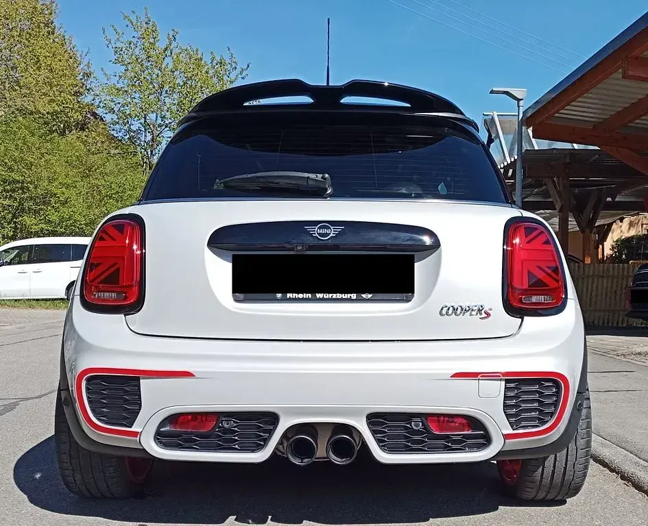 Gebraucht Mini John Cooper Works 192 PS (141 kW) 2020 Weiß Kleinwagen