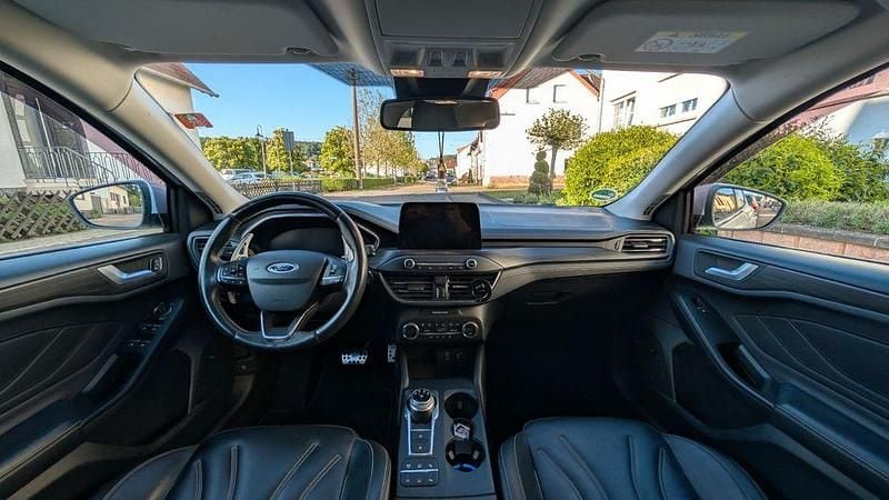 Gebraucht Ford Focus Vignale 150 PS (110 kW) 2019 Weiß Limousine