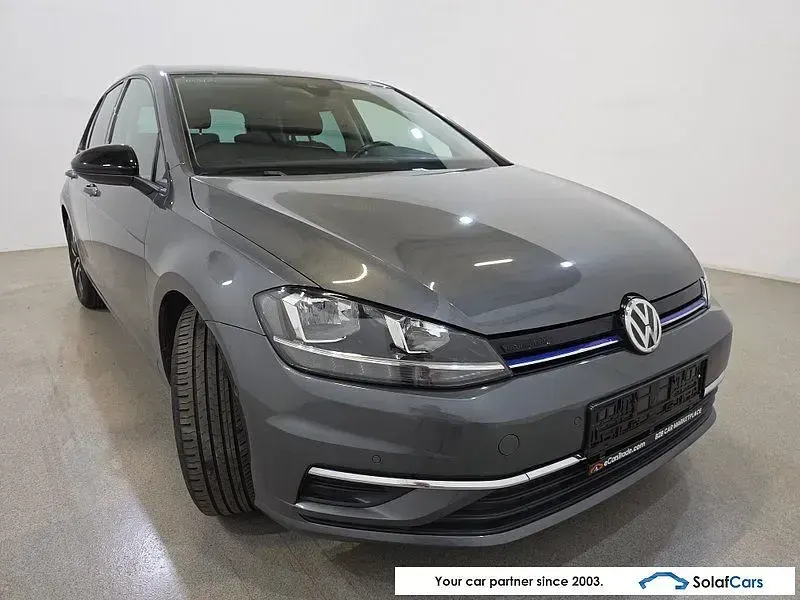 Gebraucht VW Golf VII United 131 PS (96 kW) 2019 Grau Limousine