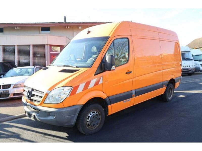 Tieforange Gebraucht 2010 Mercedes Sprinter Van | 13.400 € (Fairer Preis) - Bild 1/4