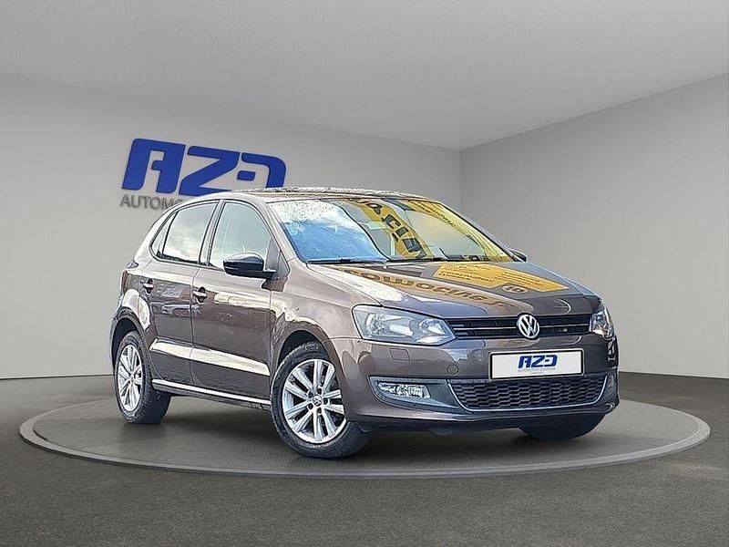 Second-hand VW Polo Style 90 CP (66 kW) 2011 Maro Hatchback