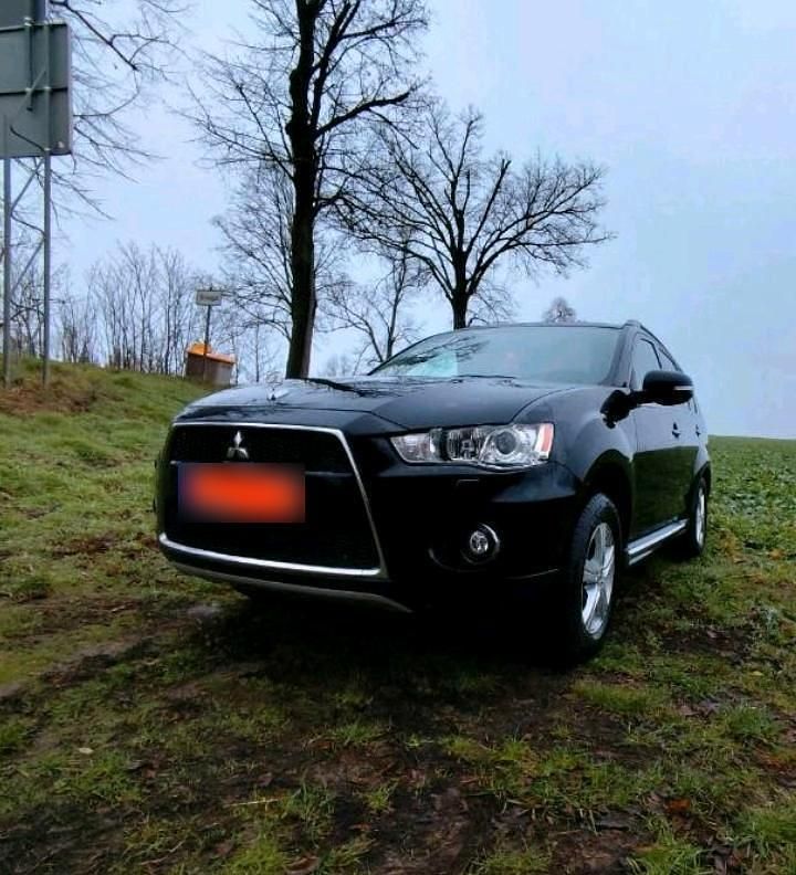 Gebraucht Mitsubishi Outlander Top 166 PS (122 kW) 2011 Schwarz SUV