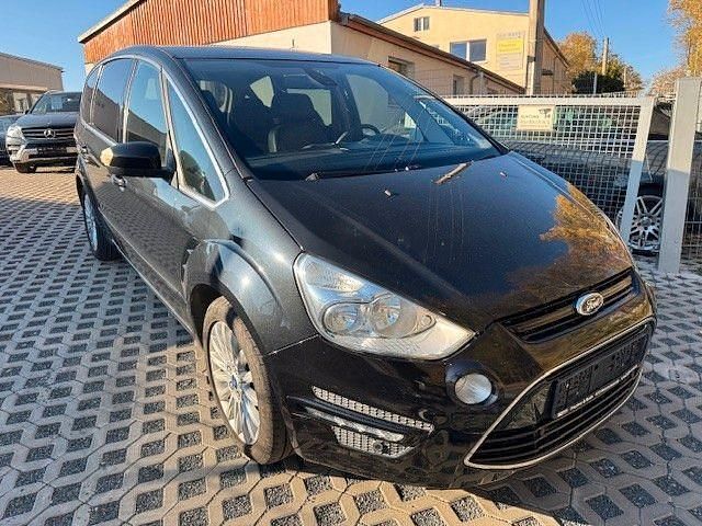 Schwarz Gebraucht 2011 Ford S-MAX Titanium Van / Kleinbus | 5.900 € (Fairer Preis) - Bild 1/4