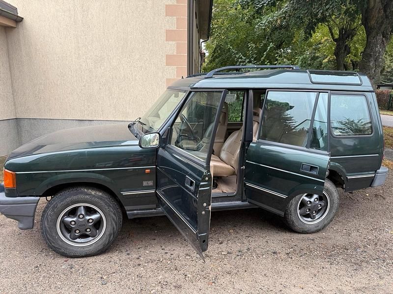 Grün Gebraucht 1994 Land Rover Discovery SUV | 7.999 € - Bild 1/4