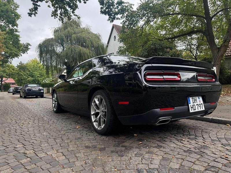 Gebraucht Dodge Challenger SXT 309 PS (227 kW) 2021 Schwarz Coupé