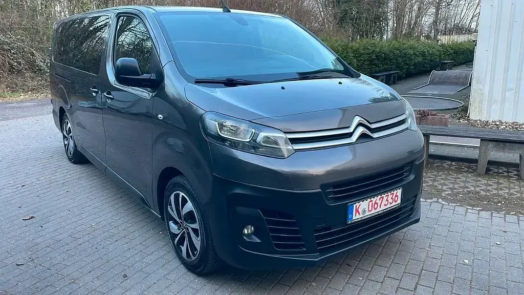 Gebraucht Citroën Jumpy 150 PS (110 kW) 2017 Braun Van / Kleinbus