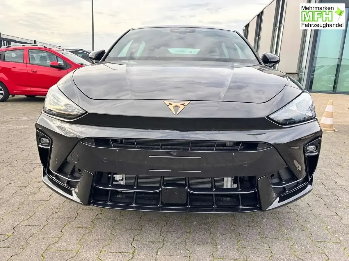 Nouvelle Cupra Leon Basis 150 ch (110 kW) 2026 Wählbar Berline
