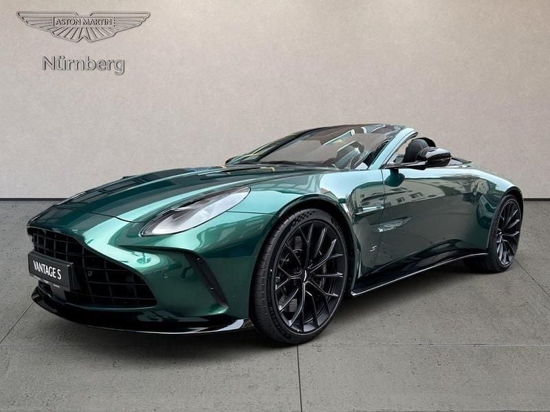 Neu Aston Martin V8 Vantage 680 PS (500 kW) 2026 Grün Cabrio