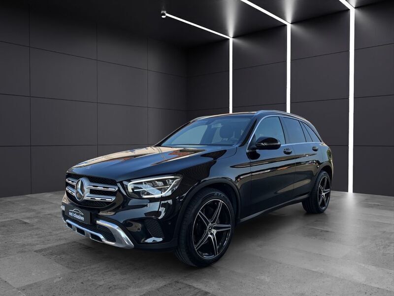Schwarz Gebraucht 2021 Mercedes GLC220 SUV | 28.900 € (Fairer Preis) - Bild 1/4
