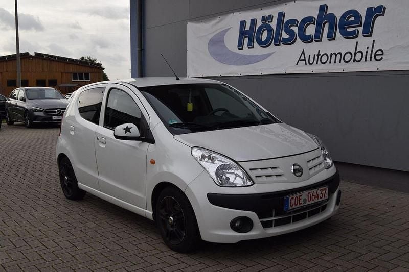 Weiß Gebraucht 2011 Nissan Pixo Acenta Kleinwagen | 1.799 € (Superpreis) - Bild 1/4