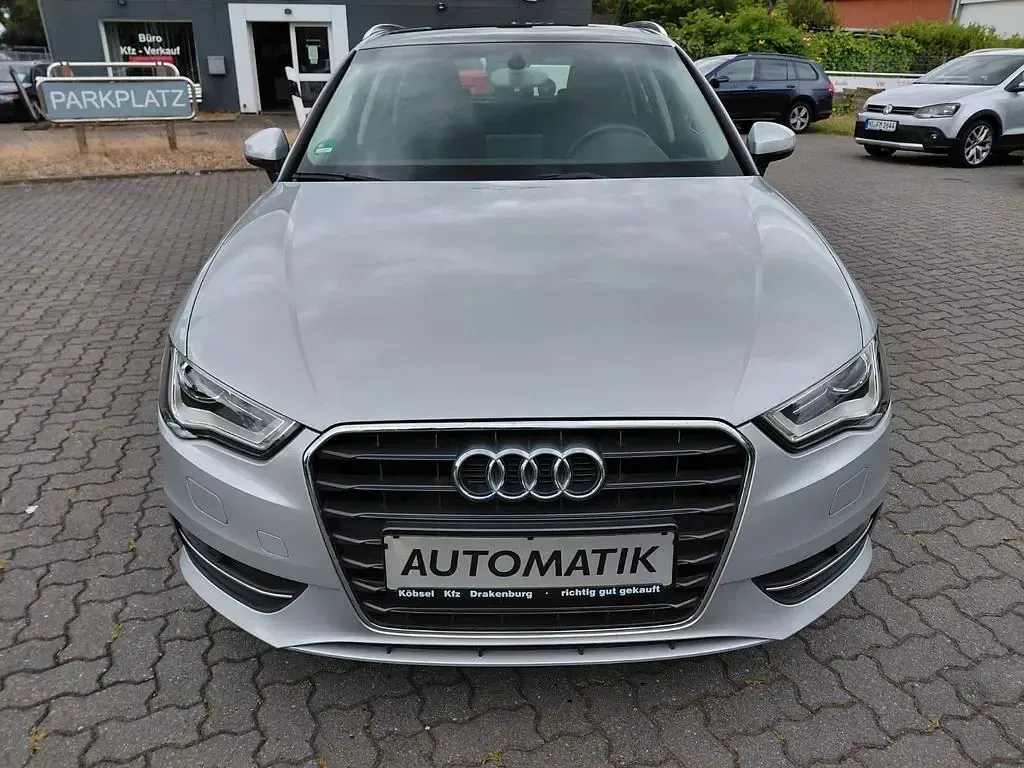 Gebraucht Audi A3 Sport 140 PS (102 kW) 2013 Silber Limousine