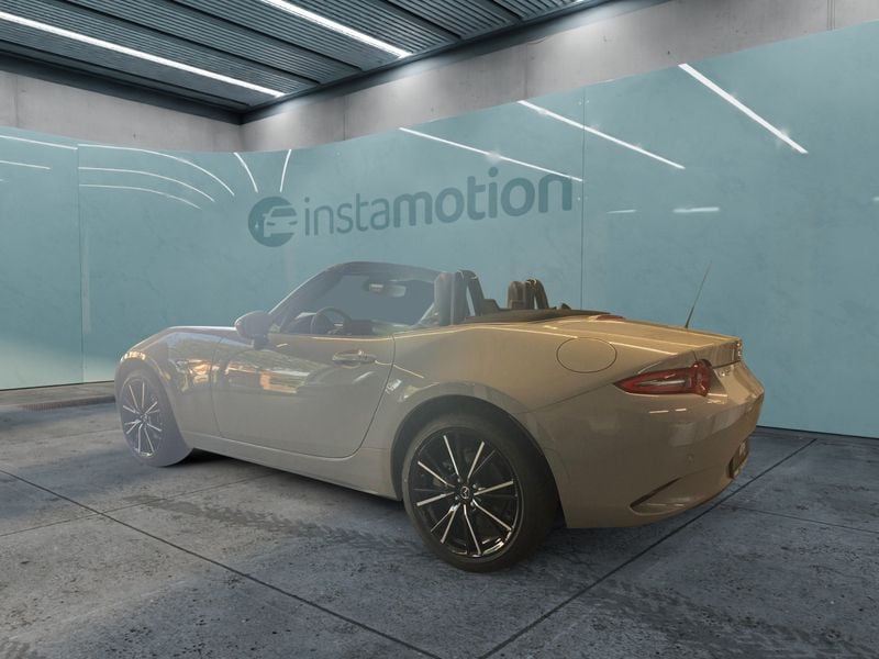 Neu Mazda MX5 Exclusive-Line 184 PS (135 kW) 2025 Grau Cabrio