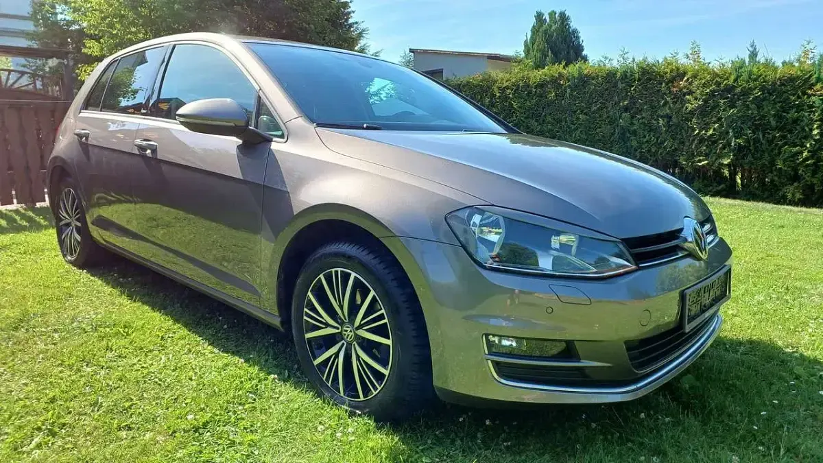 Gebraucht VW Golf VII Allstar 86 PS (63 kW) 2016 Grau Limousine