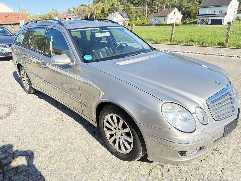 Second-hand Mercedes E280 190 CP (139 kW) 2006 Argintiu Break
