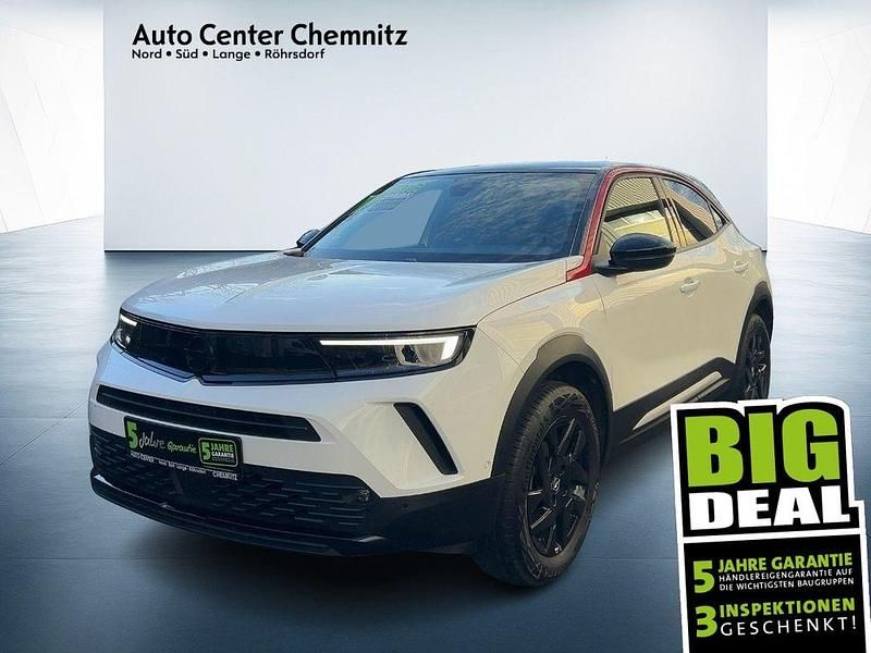 Jade weiss Gebraucht 2022 Opel Mokka GS Line SUV | 18.201 € (Fairer Preis) - Bild 1/4