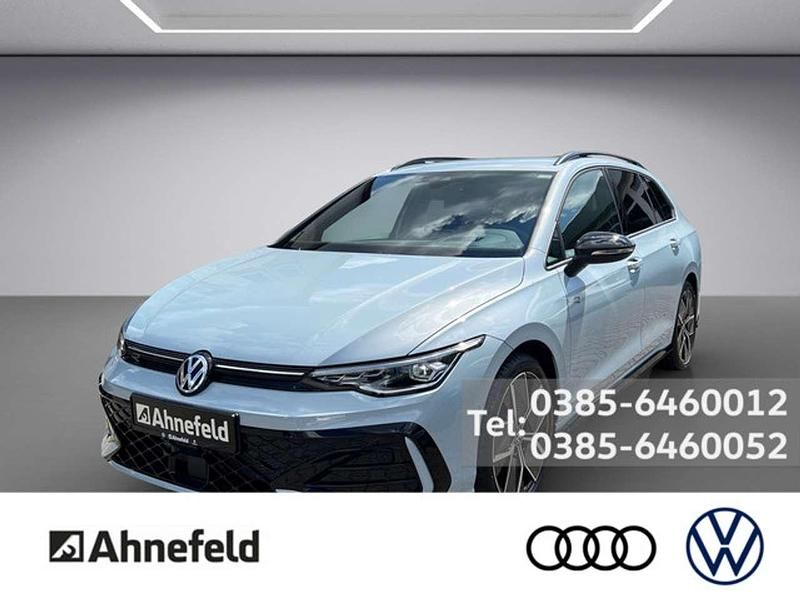 Blau Gebraucht 2025 VW Golf VIII R-line Kombi | 46.960 € - Bild 1/4